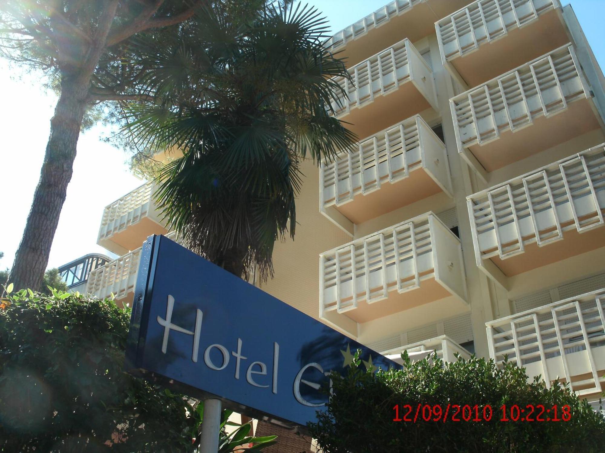 Hotel Eros Lignano Sabbiadoro Exterior foto